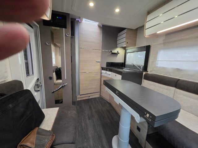 Challenger 328 Graphite Ultimate - Photo 22