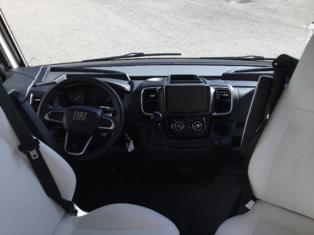 Bavaria Initial I740FC Nomade I 740 FC - Photo 4