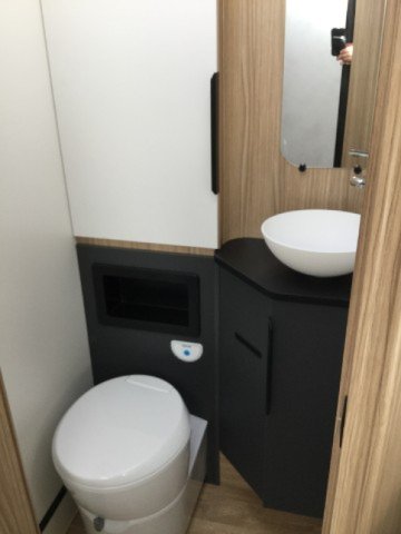 Bavaria Initial I740FC Nomade I 740 FC - Photo 13