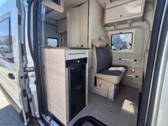 Burstner Lineo C 550 - Photo 10