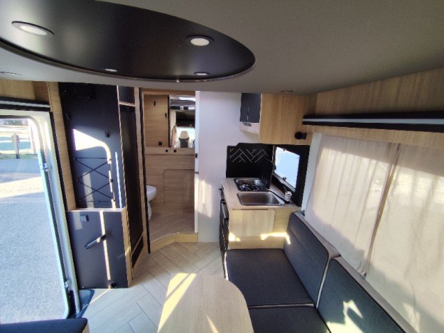 Challenger 250 Graphite Edition - Photo 7