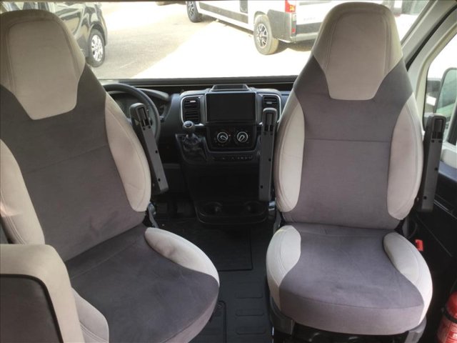 Challenger F&S EDITION - Photo 3