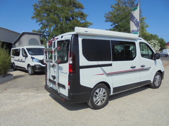 Adria Van Active