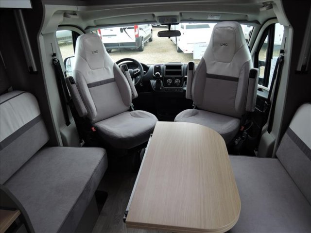 LMC Tourer Lift H 720 - Photo 4
