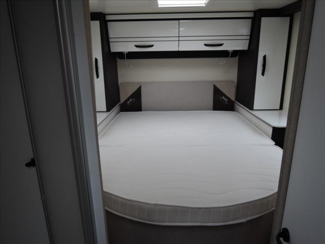 Mc Louis MC4 381 - Photo 3