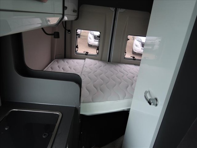 Mc Louis Menfys Van 1 S-Line - Photo 3