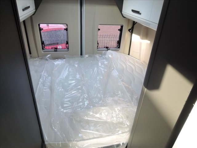 Mc Louis Menfys Van 3 S-Line - Photo 2