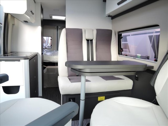 Mc Louis Menfys Van 3 S-Line - Photo 4