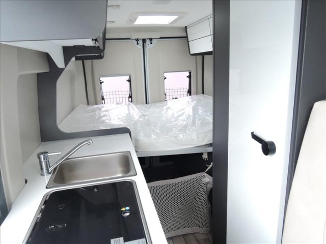 Mc Louis Menfys Van 3 - Photo 2