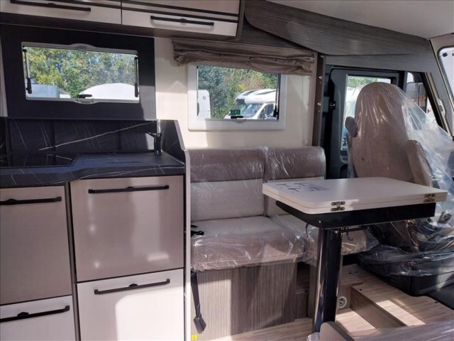 Mc Louis Nevis 881 - Photo 2