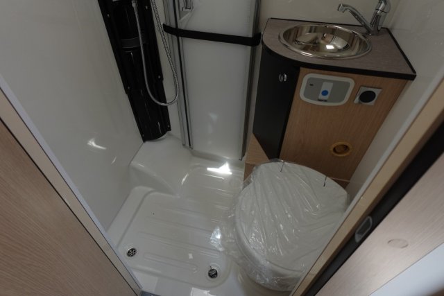 Autostar Performance P 690 LC - Photo 20