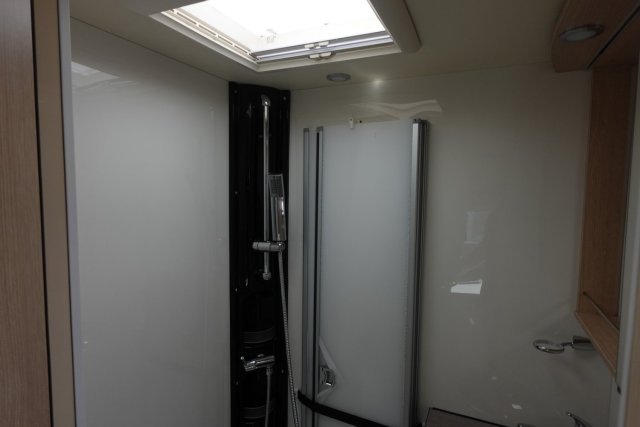 Autostar Performance P 690 LC - Photo 21