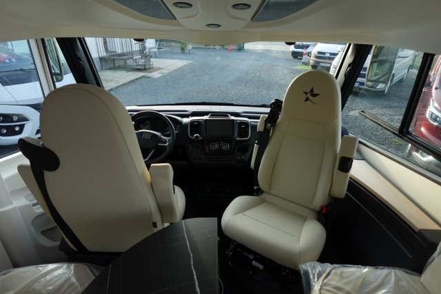 Autostar Premice I 740 LC - Photo 13