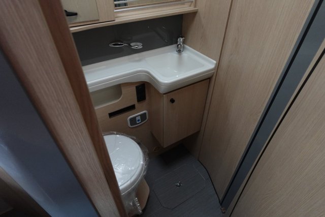 Autostar Premice I 740 LC - Photo 22