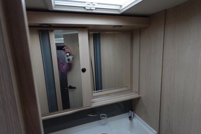 Autostar Premice I 740 LC - Photo 23