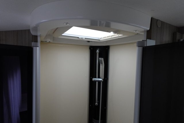 Autostar Privilege I 690 LC - Photo 24