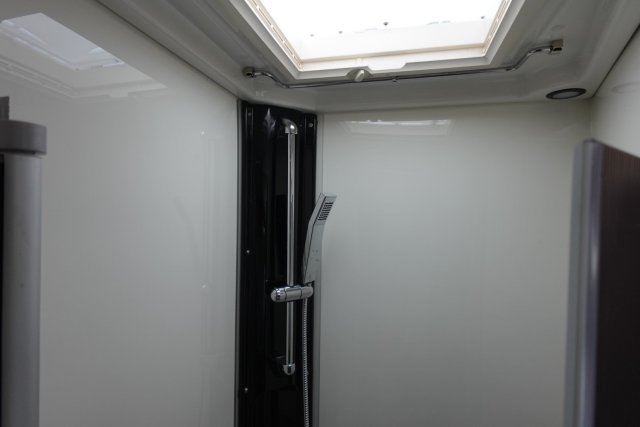 Autostar Privilege P 740 LC - Photo 21