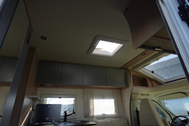 Autostar Privilege P 740 LC - Photo 9