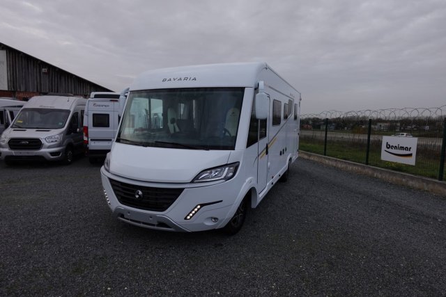 Bavaria Initial I720FC Nomade - Photo 2