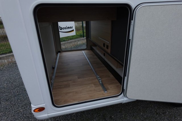 Bavaria Initial I720FC Nomade - Photo 7