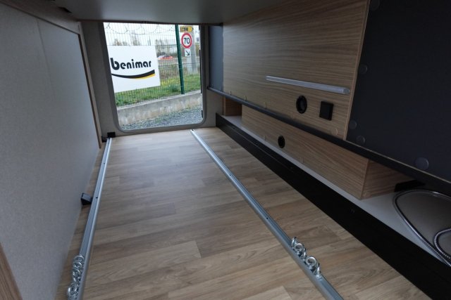 Bavaria Initial I720FC Nomade - Photo 8