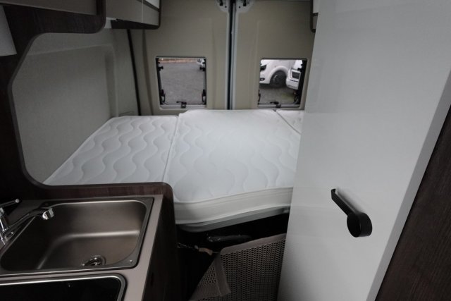 Benimar Benivan 100 Up - Photo 13