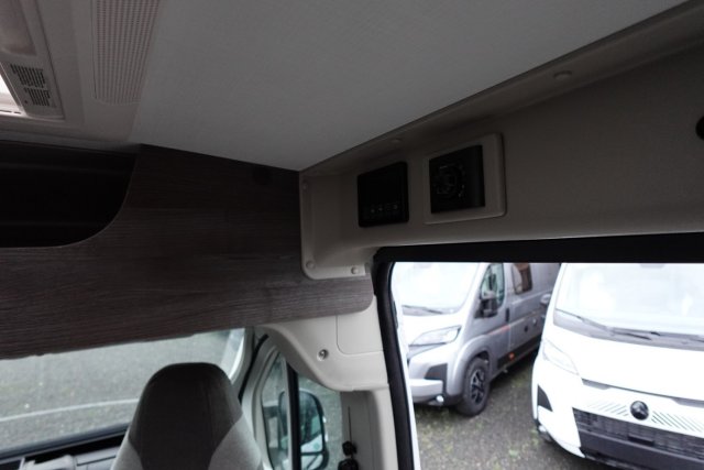 Benimar Benivan 100 Up - Photo 24