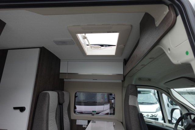 Benimar Benivan 144 Up - Photo 12