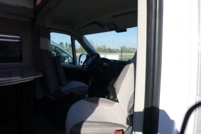 Benimar Benivan 144 Up - Photo 8