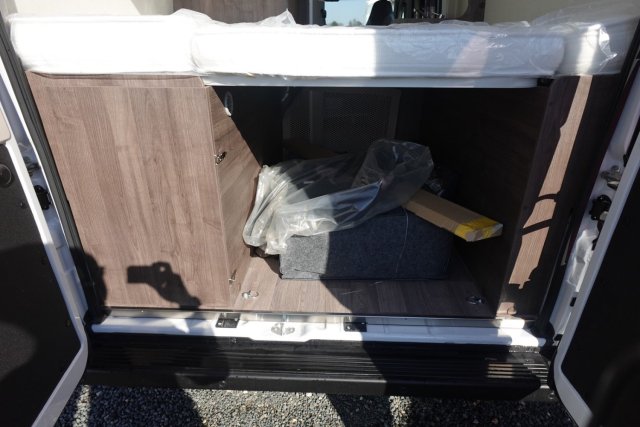 Benimar Benivan 144 Up - Photo 20