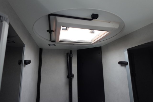 Benimar Mileo 263 - Photo 22