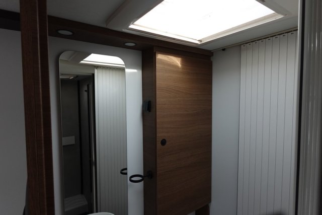 Benimar Mileo 263 - Photo 25