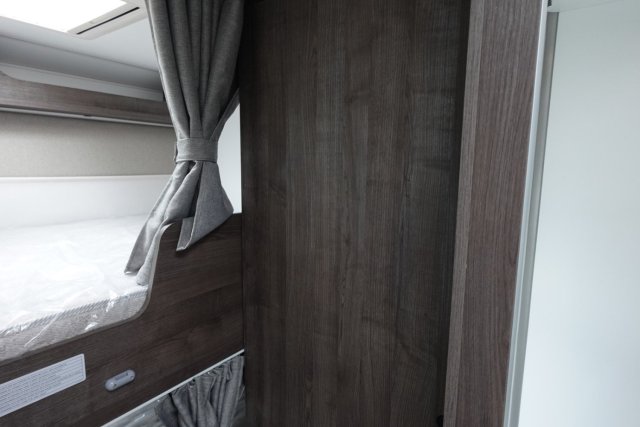 Benimar Tessoro 425 - Photo 23