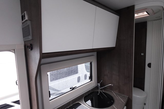Benimar Tessoro 430 - Photo 18