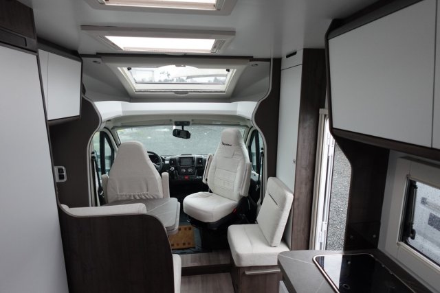 Benimar Tessoro 430 - Photo 23