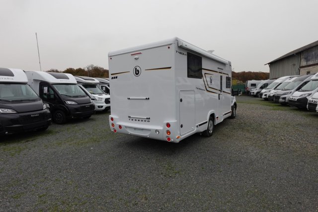 Benimar Tessoro 463 Up - Photo 4