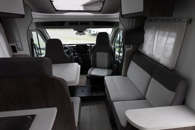 Benimar Tessoro 463 Up - Photo 11