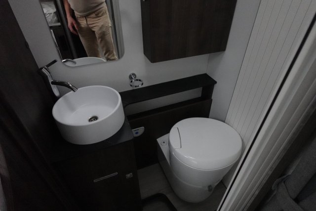 Benimar Tessoro 463 Up - Photo 17