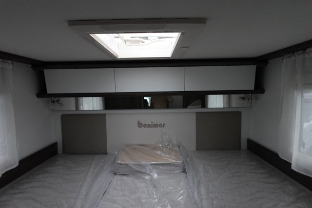 Benimar Tessoro 463 Up - Photo 19