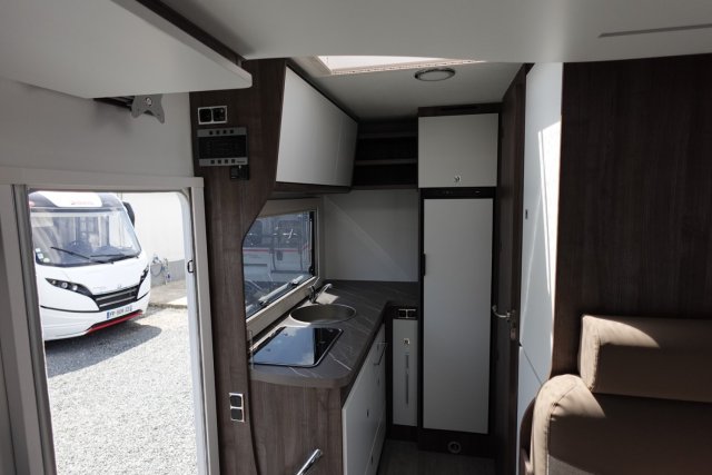 Benimar Tessoro 481 - Photo 14