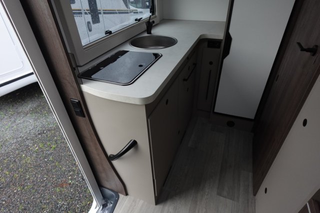 Benimar Tessoro 481 - Photo 15