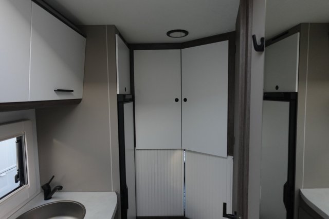 Benimar Tessoro 483 - Photo 16