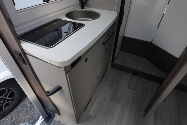 Benimar Tessoro 483 - Photo 12