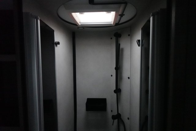 Benimar Tessoro 488 - Photo 17