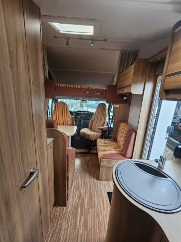 Burstner Nexxo Family A 570 - Photo 16