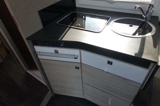 Challenger 328 Start Edition - Photo 14