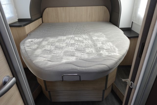 Challenger 328 Start Edition - Photo 15
