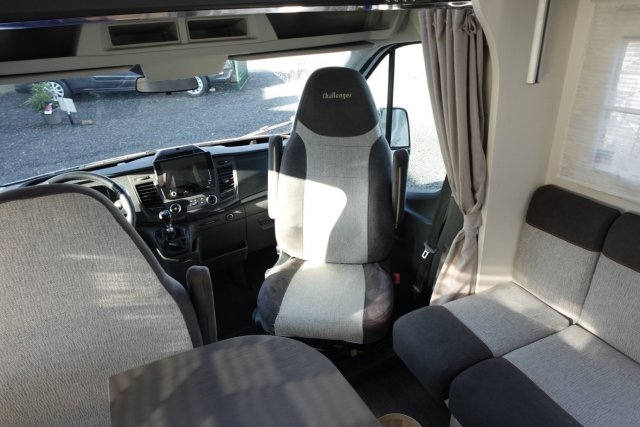 Challenger 328 Start Edition - Photo 26
