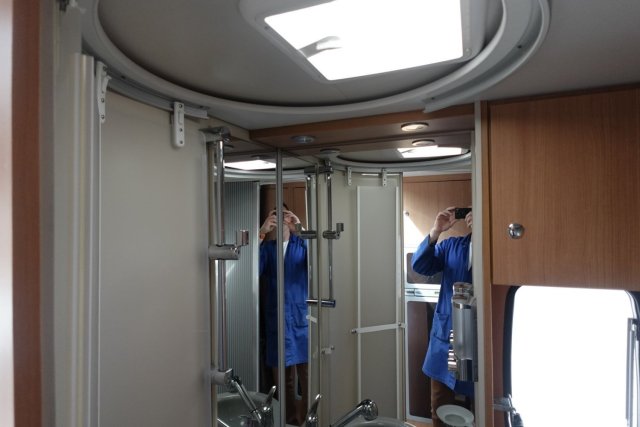 Challenger Genesis 52 - Photo 16
