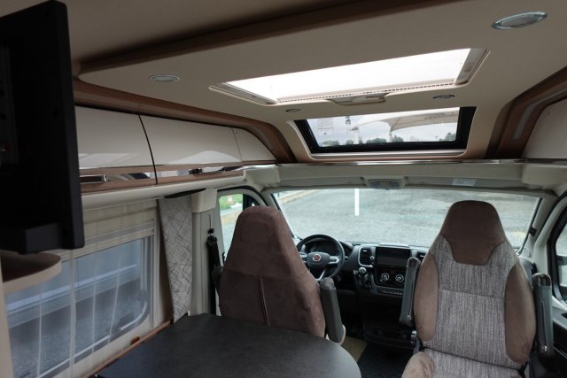 Malibu First Class 640 LE RB - Photo 32